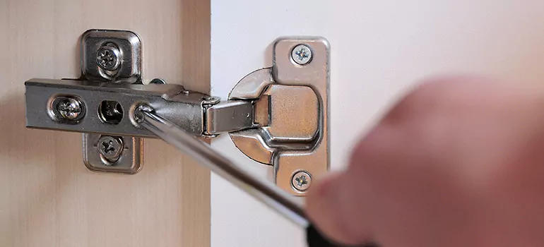 Creaky Door Hinges Fix in Melbourne, VIC